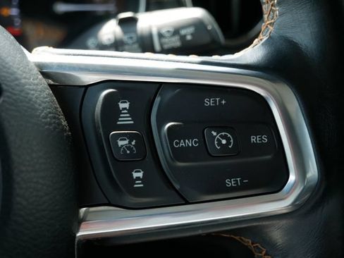 Used 2021 Jeep Wrangler Unlimited Sahara AWD/4WD image 26