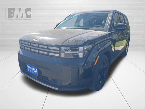 New 2026 Hyundai Santa Fe SE image 1