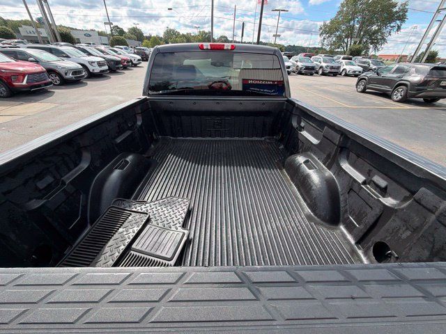 Used 2010 Chevrolet Silverado 1500 LS AWD/4WD image 4