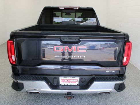 Used 2023 GMC Sierra 1500 SLT AWD/4WD image 8