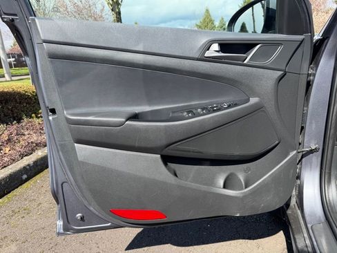 Used 2018 Hyundai Tucson Value image 11