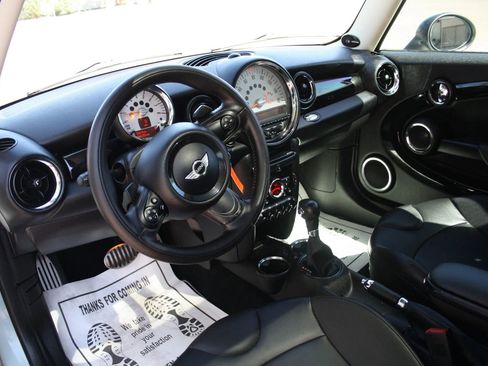 Used 2012 MINI Cooper S FWD image 10