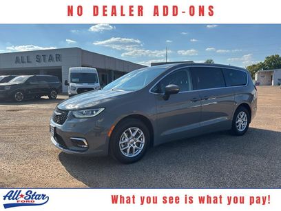 Used 2023 Chrysler Pacifica Touring-L