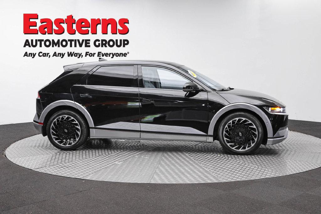 Used 2023 Hyundai Ioniq 5 Limited AWD/4WD image 5