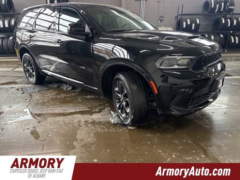 Used 2022 Dodge Durango GT w/ Blacktop Package image 3