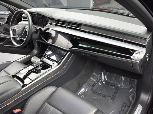 Used 2022 Audi A8 L 3.0T w/ Executive Package image 7