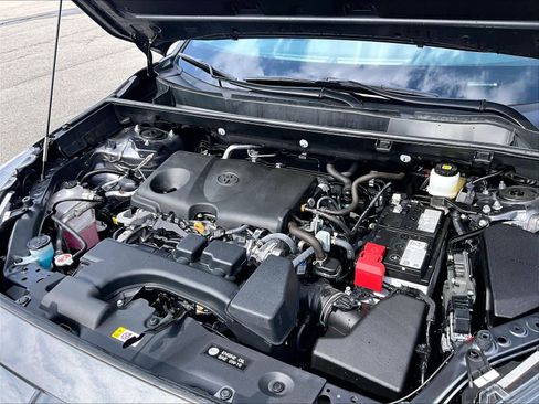 Used 2025 Toyota RAV4 LE image 35