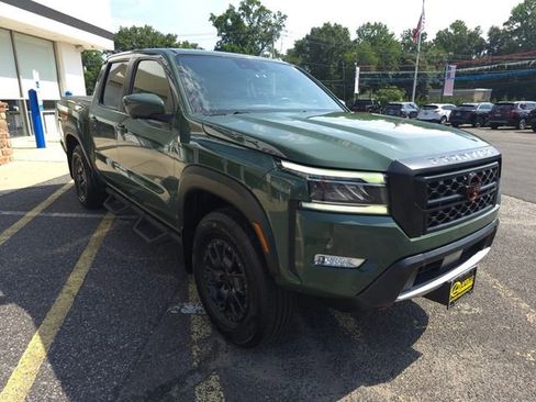Used 2023 Nissan Frontier PRO-4X w/ Pro-4X Premium Package image 3