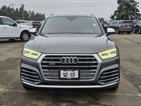 Used 2018 Audi SQ5 Premium Plus w/ S Sport Package image 2