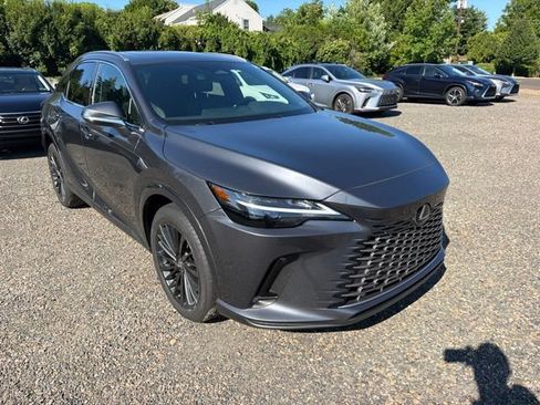 Used 2025 Lexus RX 350 Premium w/ Kick Sensor & Tow Package AWD/4WD image 3