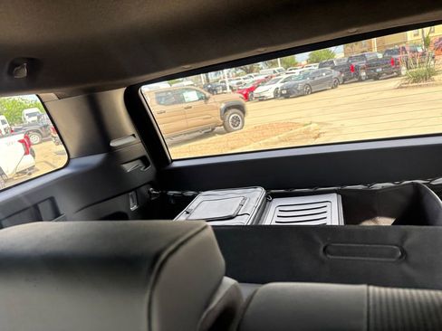 New 2026 Toyota 4Runner Limited AWD/4WD image 28