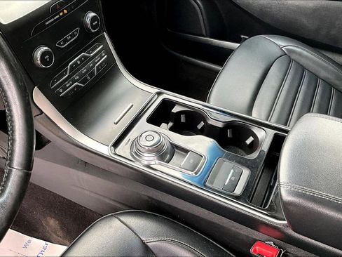 Used 2019 Ford Edge SEL w/ Equipment Group 201A AWD/4WD image 14