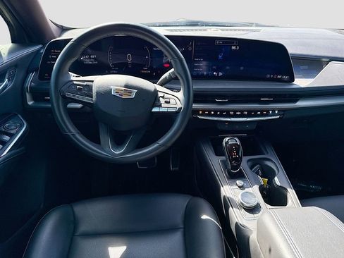 Used 2024 Cadillac XT4 Sport FWD image 21