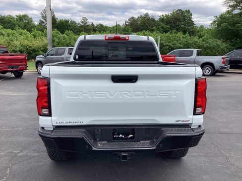 New 2026 Chevrolet Colorado ZR2 AWD/4WD image 3