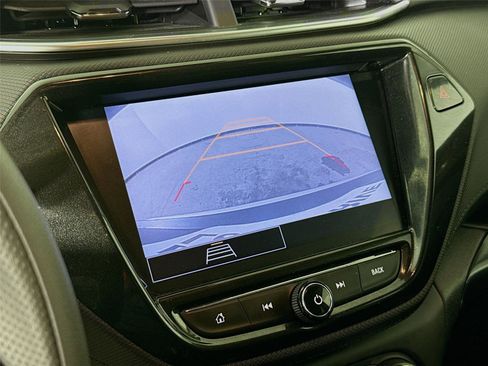 Used 2023 Chevrolet TrailBlazer LT w/ Convenience Package image 13