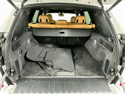 Used 2026 BMW X5 xDrive40i w/ M Sport Package AWD/4WD image 27