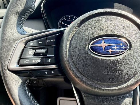 Used 2025 Subaru Outback Premium AWD/4WD image 39