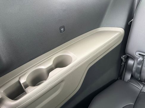 New 2026 Kia Carnival SX image 35