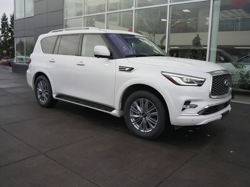 Used 2024 INFINITI QX80 Luxe image 5
