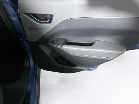 Used 2024 Subaru Crosstrek 2.0i Premium image 28