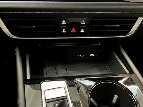 New 2026 Volkswagen Atlas Cross Sport SEL image 21