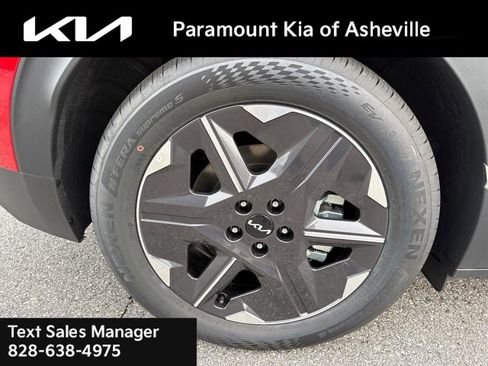 New 2025 Kia EV6 Light image 30