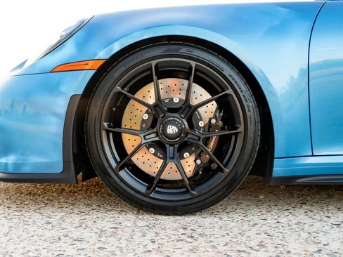 Used 2024 Porsche 911 GT3 RWD image 29