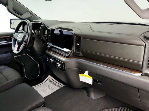 Used 2023 GMC Sierra 1500 Elevation image 22