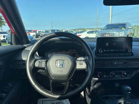 Used 2024 Honda HR-V Sport image 20