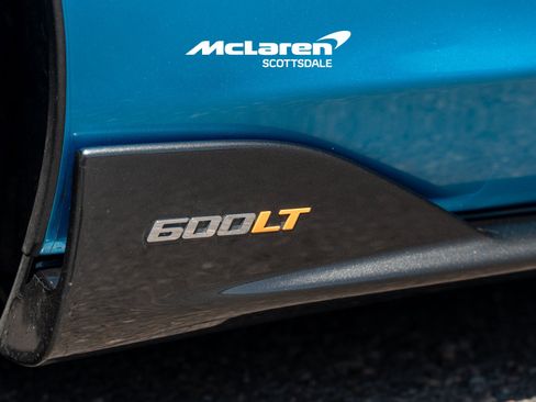 Used 2020 McLaren 600LT Spider RWD image 22