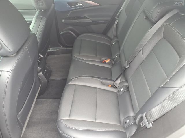 Certified 2024 Chevrolet Equinox EV LT FWD image 13