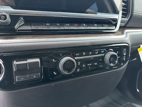 New 2026 Chevrolet Silverado 1500 LT w/ All Star Edition Plus image 10