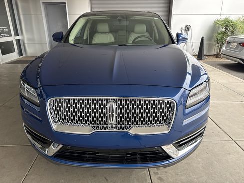 Used 2020 Lincoln Nautilus Reserve w/ Equipment Group 201A AWD/4WD image 2