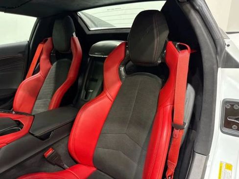 Used 2025 Chevrolet Corvette Z06 w/ Battery Protection Package image 23