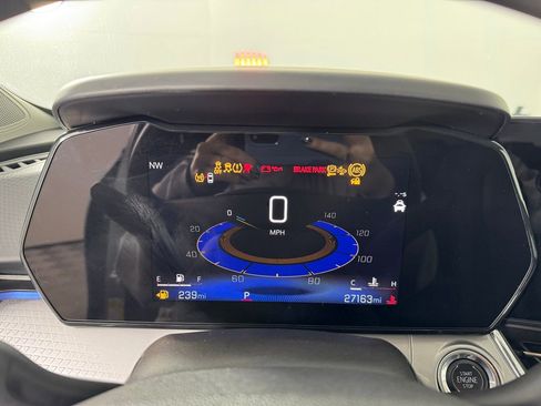 Used 2025 Chevrolet Trax LT image 22