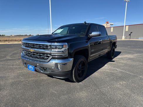 Used 2018 Chevrolet Silverado 1500 LTZ w/ Texas Edition image 26