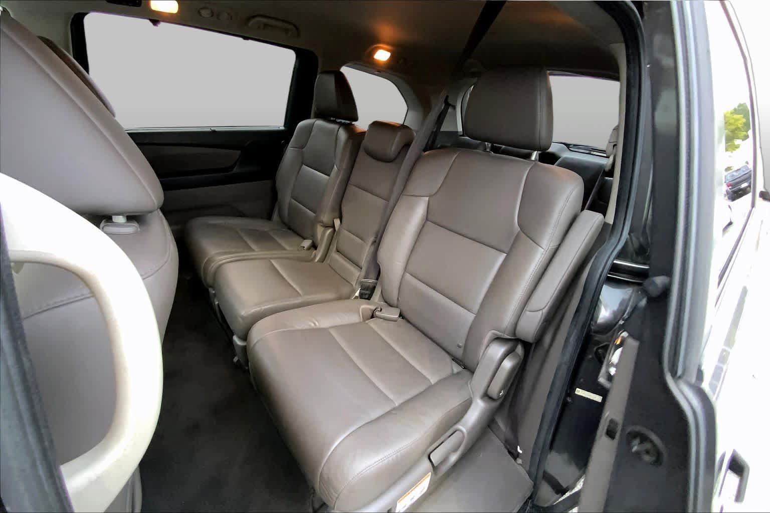 Used 2016 Honda Odyssey EX-L image 17