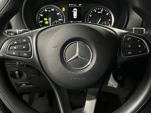 Used 2023 Mercedes-Benz Metris Passenger image 19