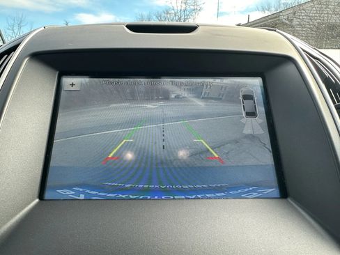 Used 2016 Ford Edge SEL w/ Equipment Group 201A image 24