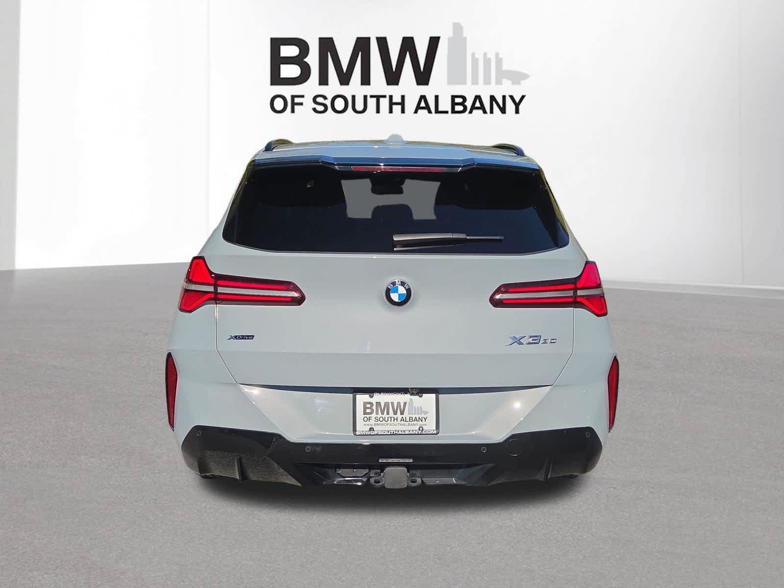 Used 2026 BMW X3 xDrive30i w/ M Sport Package AWD/4WD image 4