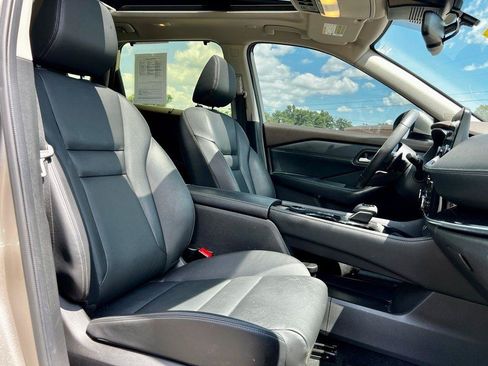 Used 2023 Nissan Rogue SL w/ SL Premium Package AWD/4WD image 19