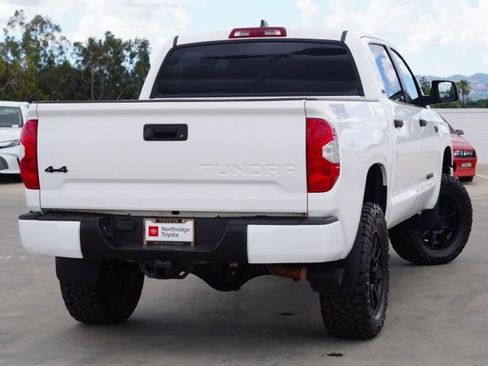 Used 2021 Toyota Tundra SR5 w/ SR5 Upgrade Package AWD/4WD image 7