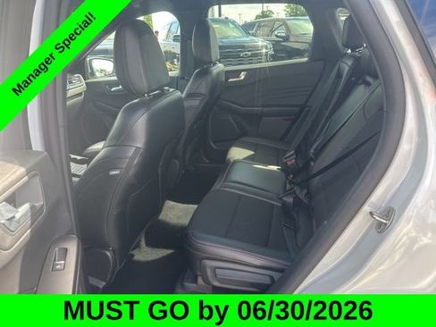 Used 2025 Ford Escape ST-Line Select AWD/4WD image 27