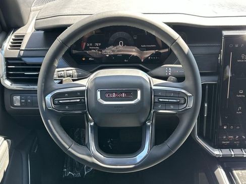 New 2025 GMC Acadia Elevation image 8