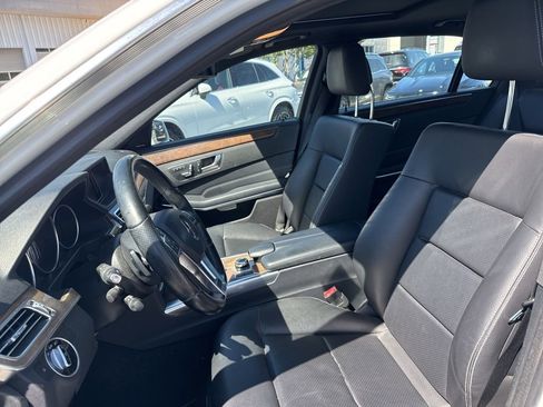 Certified 2016 Mercedes-Benz E 350 4MATIC Sedan image 8