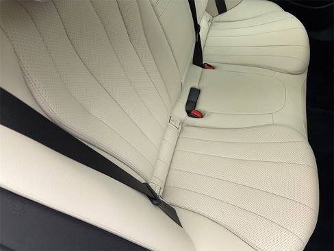 Used 2025 Mercedes-Benz E 350 Sedan w/ Winter Package image 55