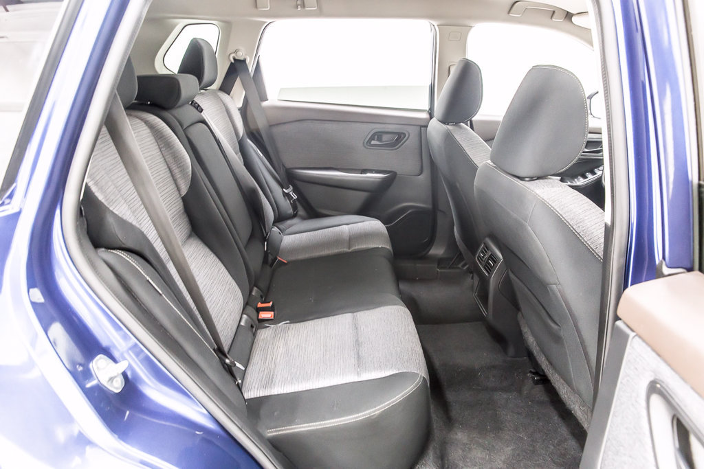 Used 2021 Nissan Rogue S FWD image 33