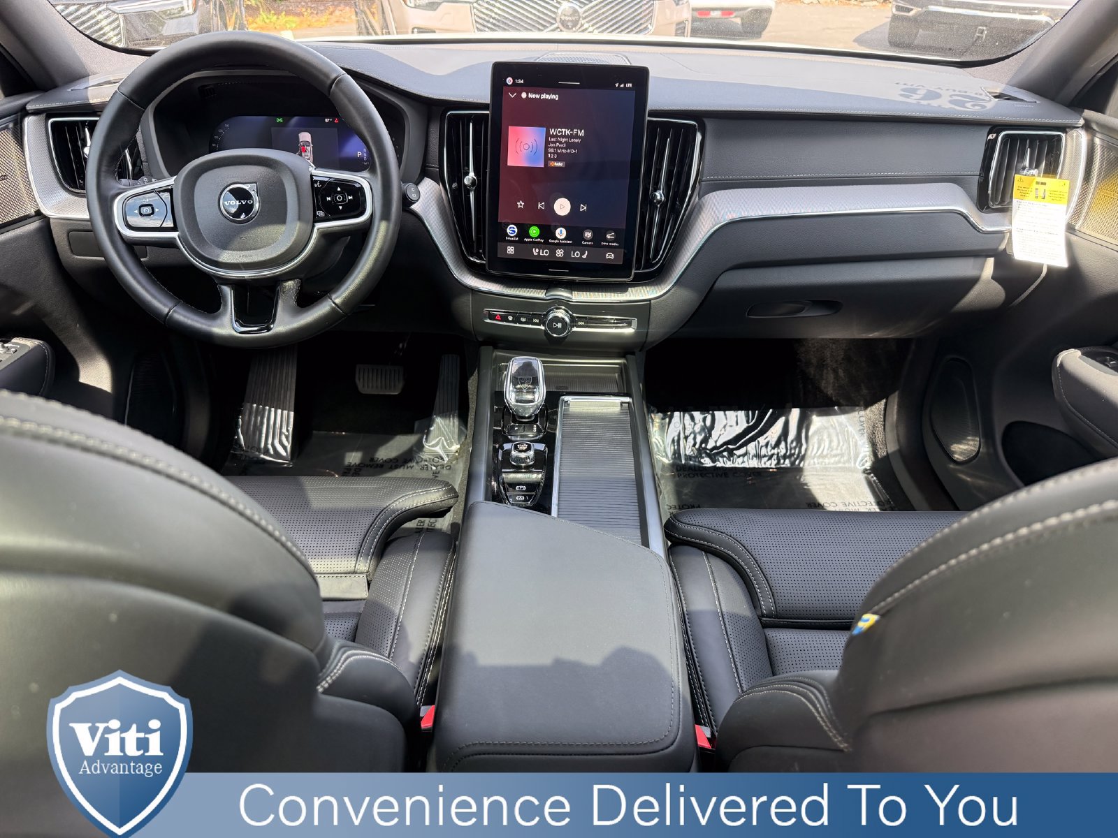 Used 2026 Volvo XC60 B5 Ultra w/ Protection Package Premier AWD/4WD image 2