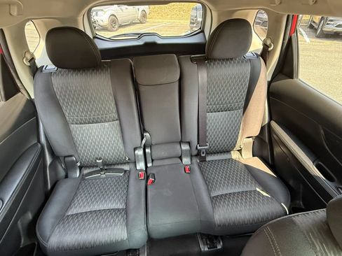 Used 2017 Nissan Rogue SV AWD/4WD image 33