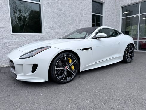 Used 2017 Jaguar F-TYPE R AWD/4WD image 3